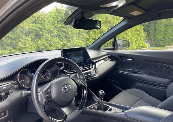 Toyota C-HR cena 66000 przebieg: 199000, rok produkcji 2016 z Gniezno małe 46
